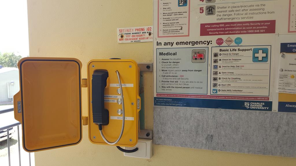 S'instal·larà el telèfon d'emergència J&R a la Universitat Charles Darwin a A...